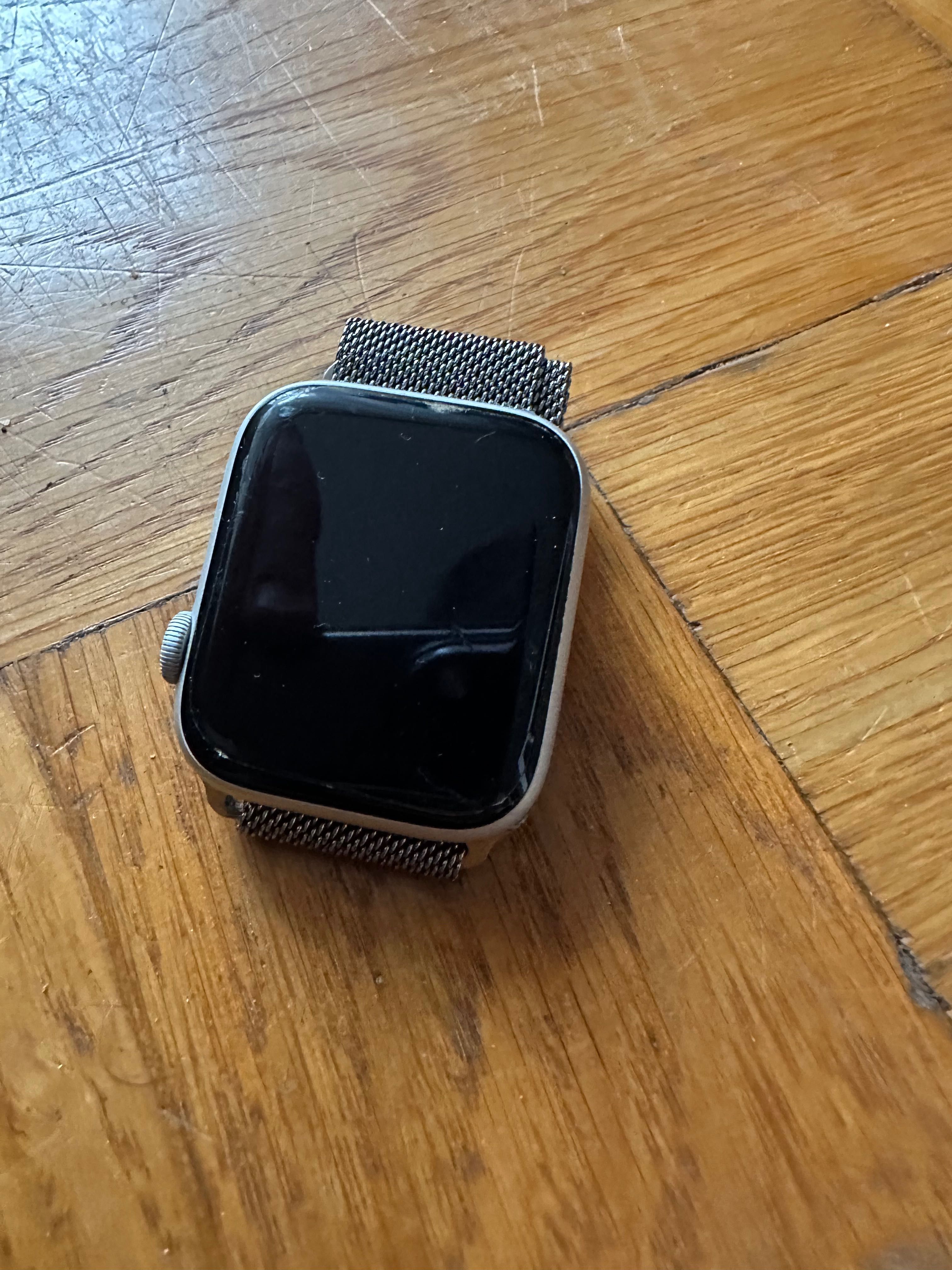 Apple Watch series 4 Nike+ 44 44mm