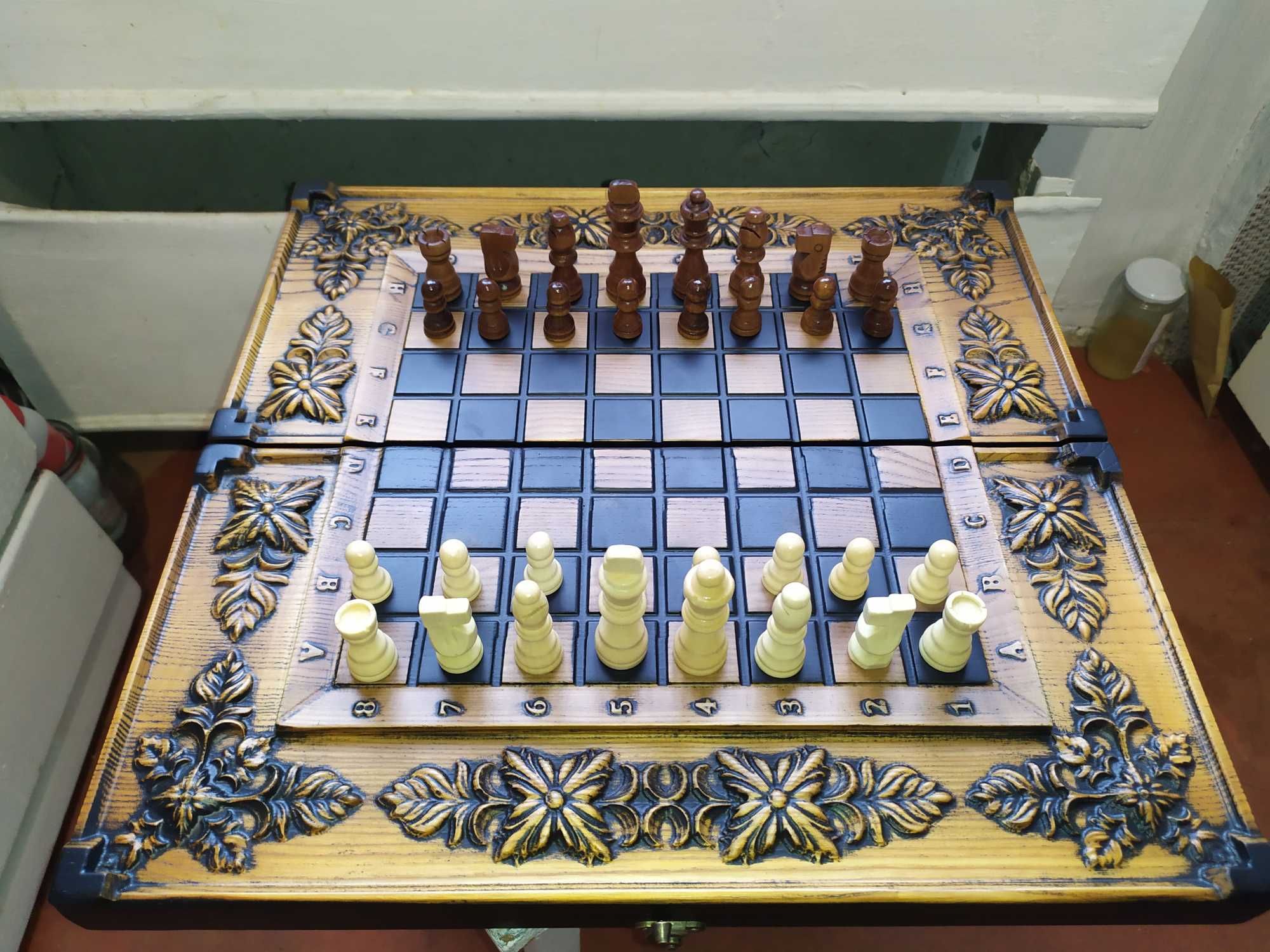 Резные шахматы - нарды 46х48 см. На  Подарок, в коллекцию