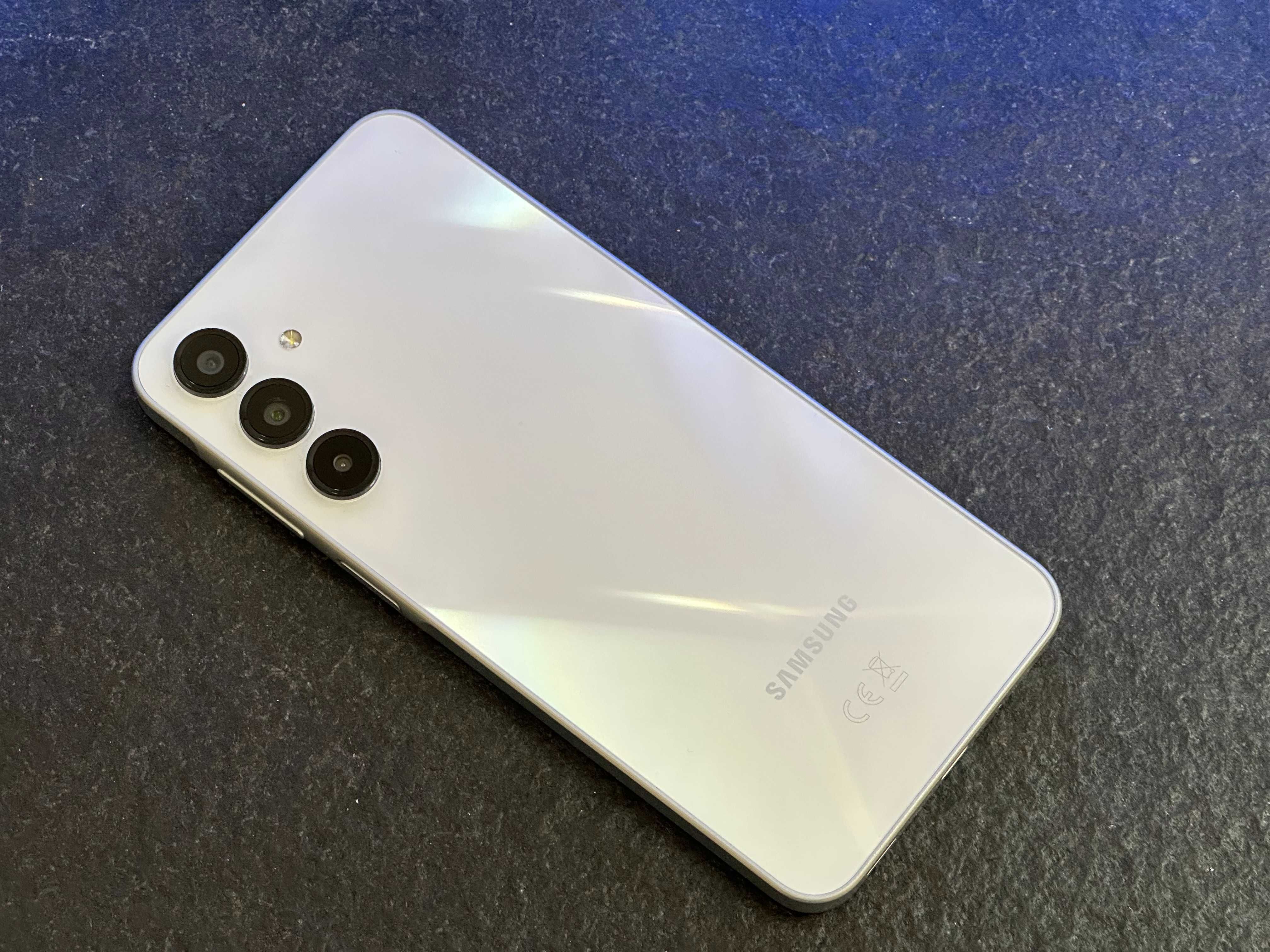 Smartfon Samsung Galaxy A16 5G 4/128 GB Gray / RATY