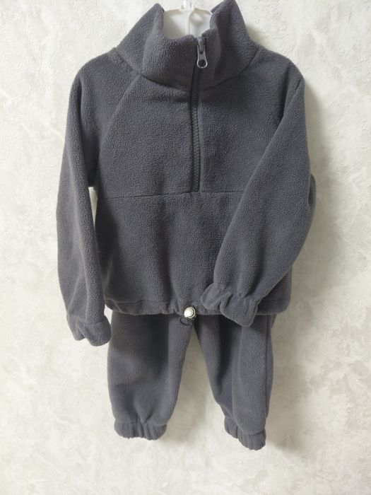 Дитячий флісовий костюм 86