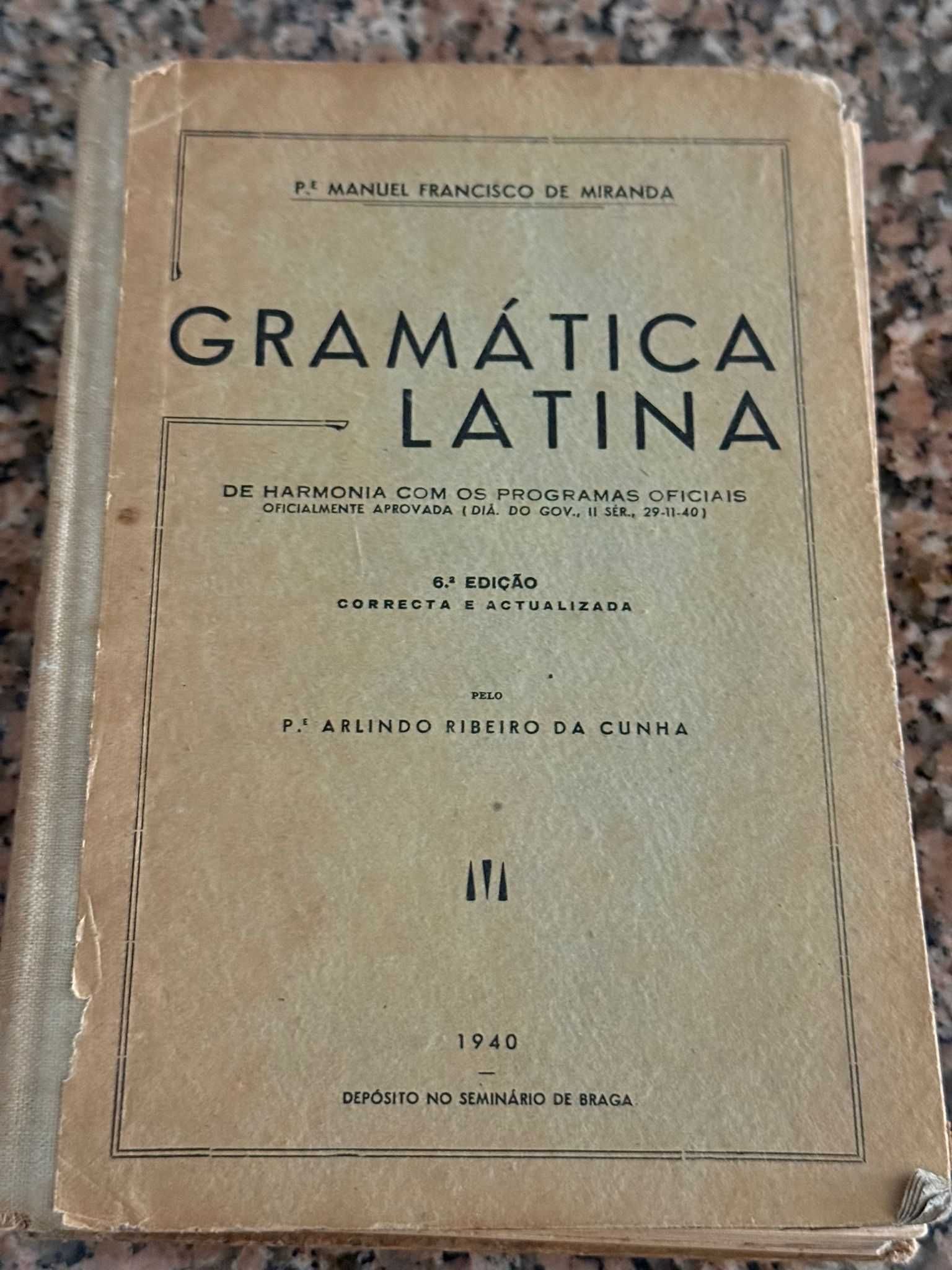 Dicionários e Gramáticas (Latim e Grego, PT)
