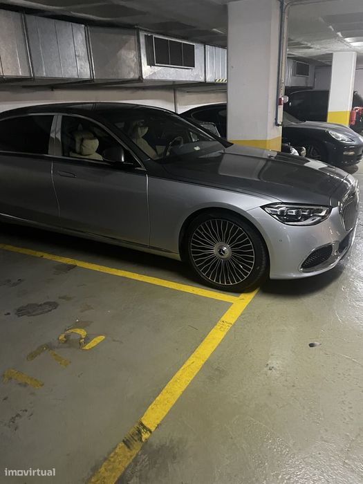 Garagem estacionamento Av EUA LISBOA