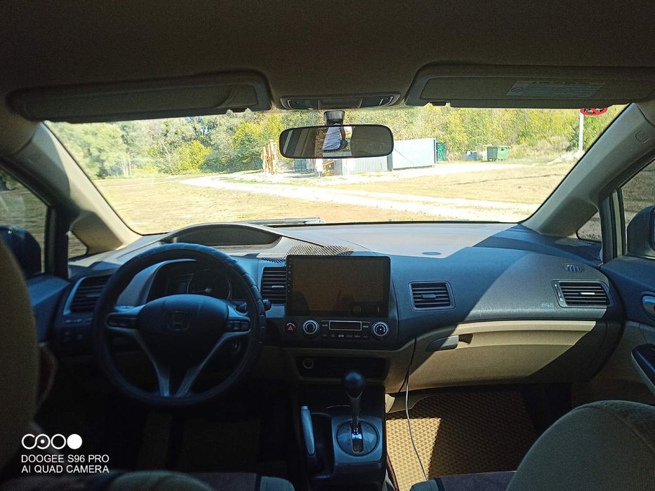 Honda Civic gybrid 7 1.4 автомат варіатор.Хонда цивік гібрид