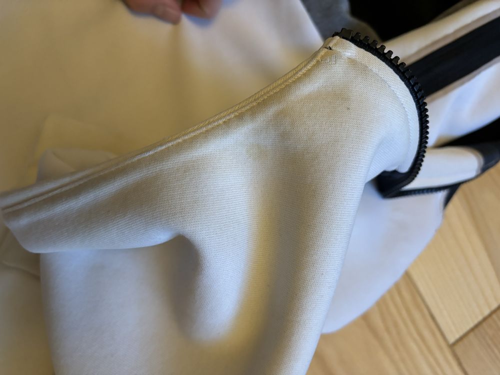 Nike tech fleece bialo szaro czarny