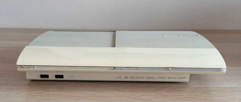 PlayStation 3 (PS3) Super Slim Branca 500GB