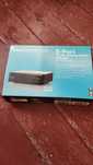Комутатор  Cisco SF100D-05 Desktop Switch