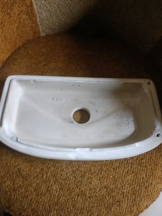 pokrywa spłuczki kompactu