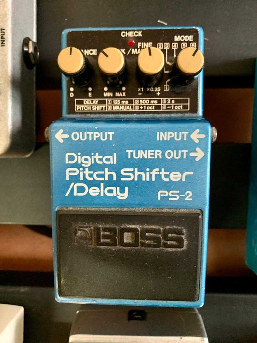 Pedais Guitarra (Boss, Electro Harmonix, Fulltone, Line6, Ernie Ball)