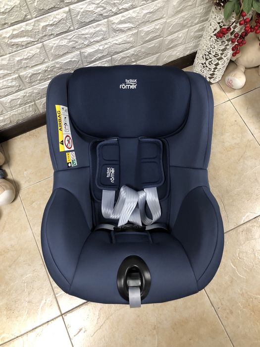 Автокрісло Britax Römer DUALFIX 3 i-SIZE Група 0+/1 (0-18 кг)