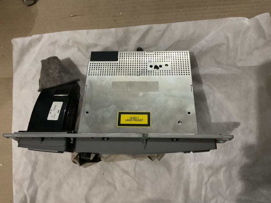 Faróis ,auto rádio bmw 730d