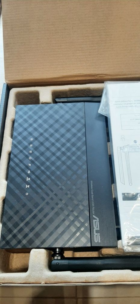 Router Asus RT-AC1200