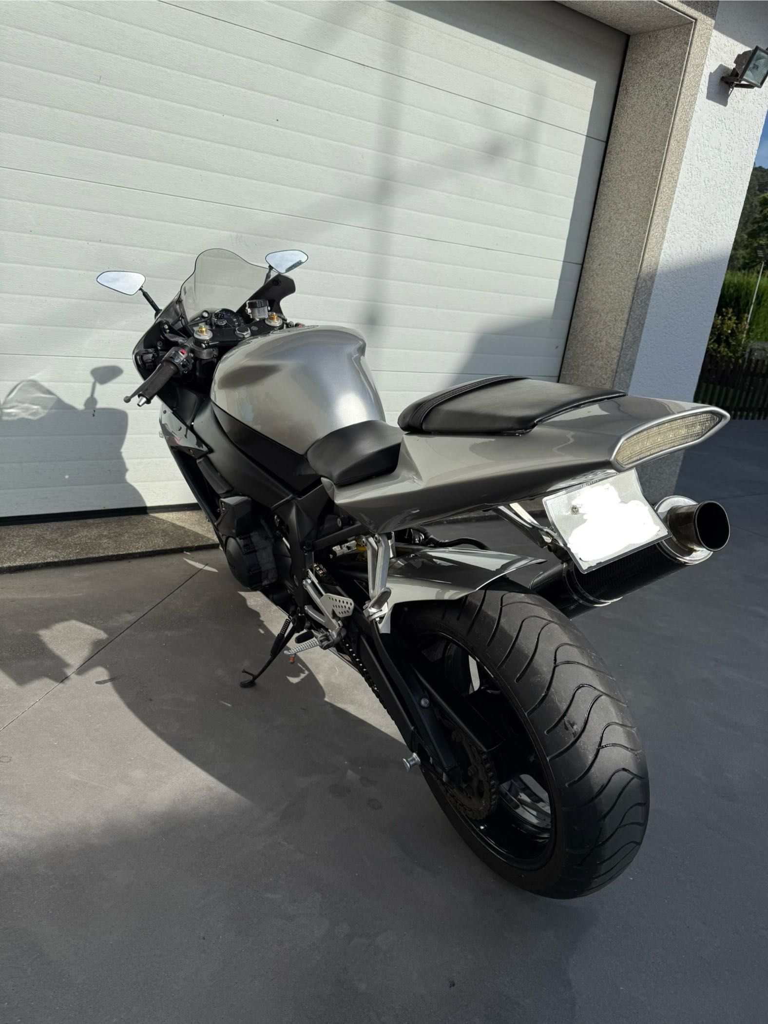 Yamaha yzf-R1 2003