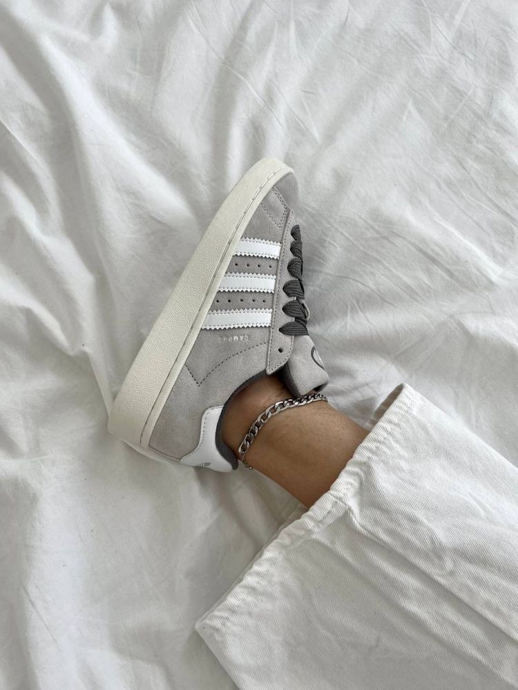 Жіночі кросівки Adidas Campus Light Grey | адідас кампус сірі