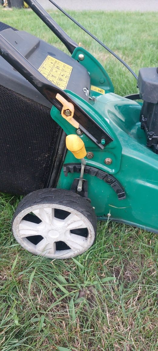 Kosiarka spalinowa Briggs&Stratton 148cc