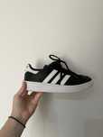 Sapatilhas adidas team para court