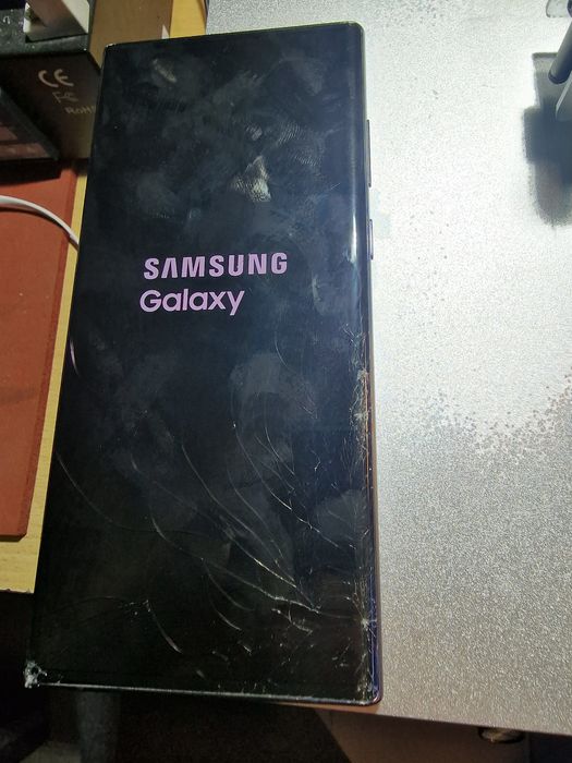 Заміна розбитого скла Samsung S23 Ultra ,S22 Ultra, та всіх інших