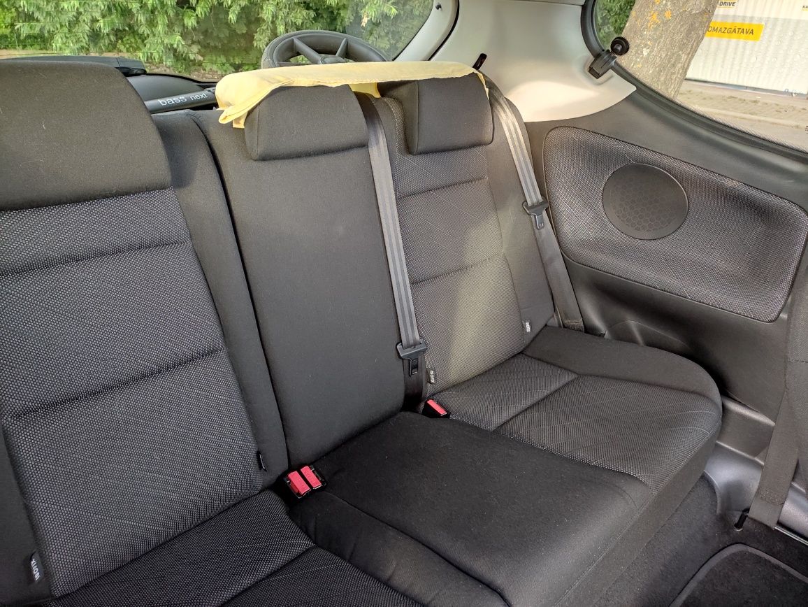 Продам Peugeot 207