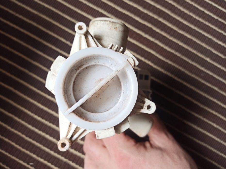 Продам насос до пр. машини beko WKB 61031 PTM