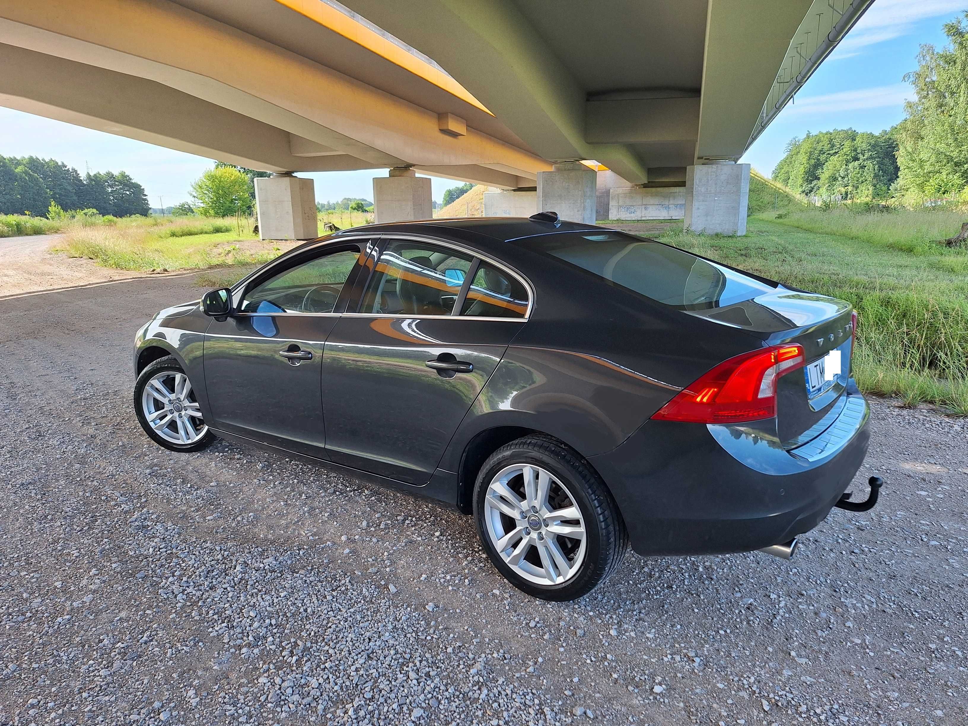 Volvo S60 2013r. 2.0D 163KM SUMMUM*Xenon*SKÓRA*RADAR*PDC*Stan WZOROWY!
