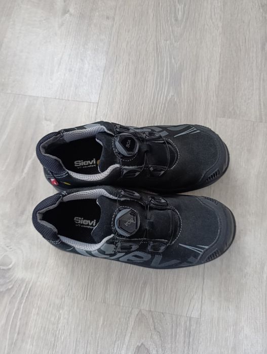 Safety shoes sievi viper 3
