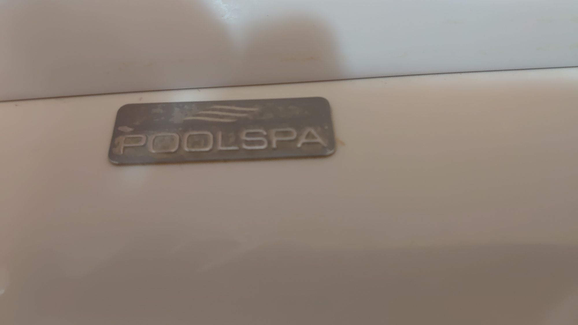 Sprzedam wannę z hydromasażem z firmy pulspa