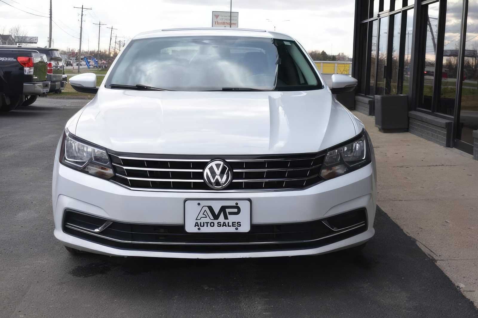 2018 Volkswagen Passat SE