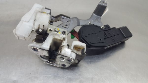 Fechadura / fecho porta trás esquerdo CITROËN C1 (PM_, PN_)