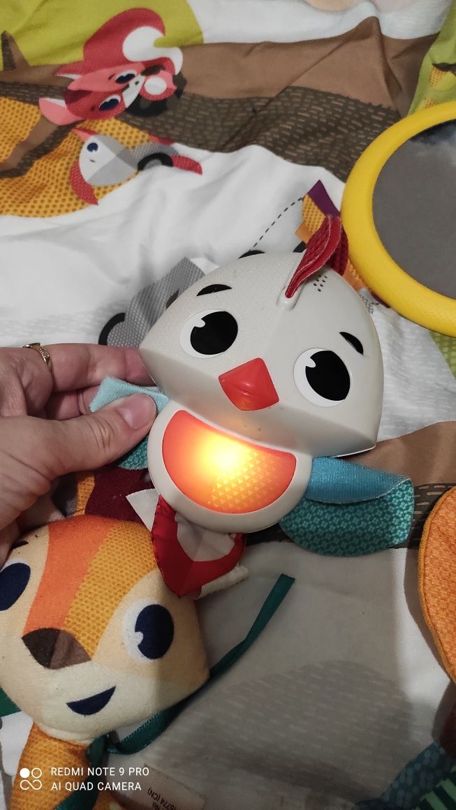 Коврик tiny love розвиваючий з іграшками килимок дитячий з дугами