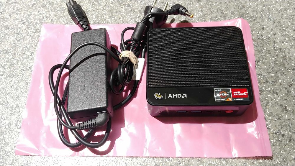 Потужний ігровий міні ПК Beelink SER Ryzen 5560U 16GB RAM 256GB