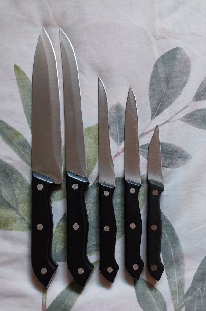 Kit de facas com suporte