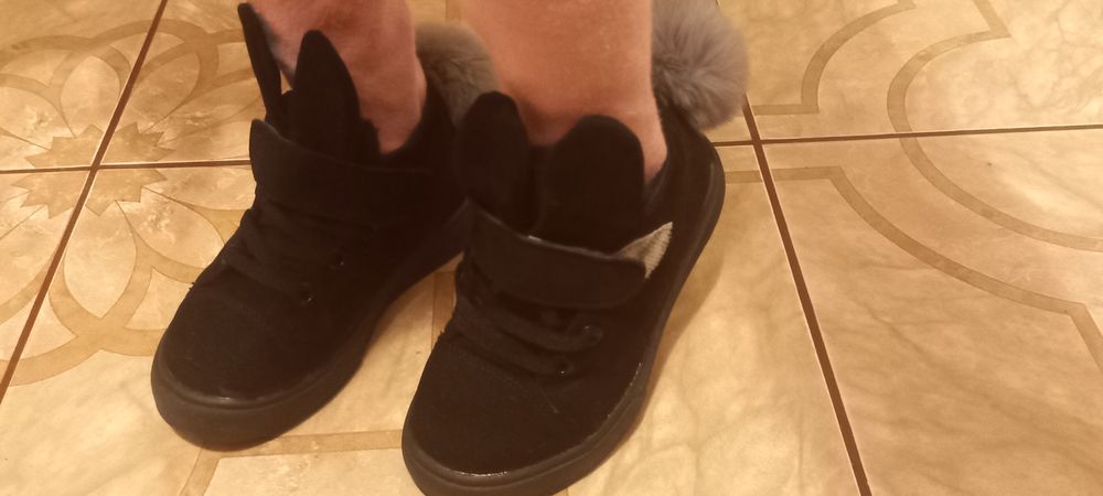 Замшові зимові черевички