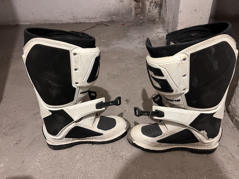 Buty gaerne sg 12 rozm. 44
