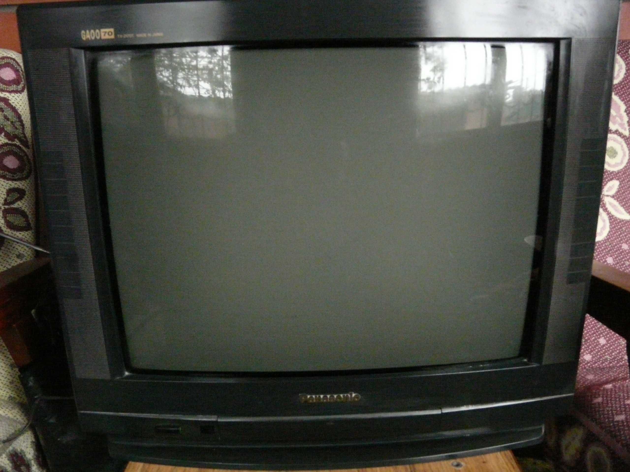 В Луганске продаю телевизор Panasonic ТХ-2170Т