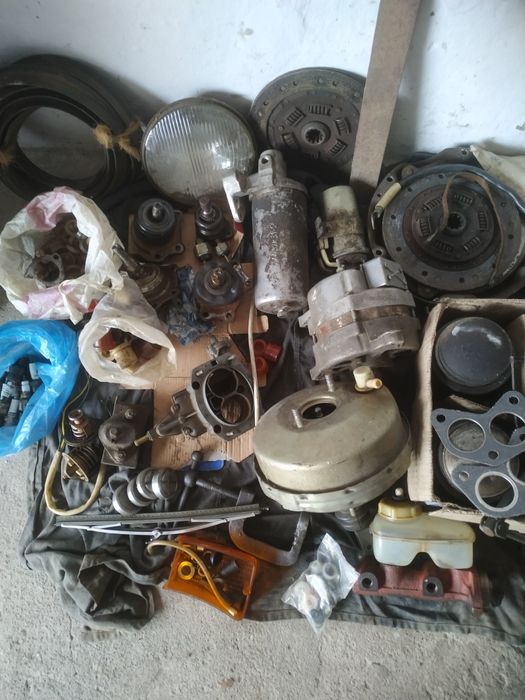 Запчастини на москвич