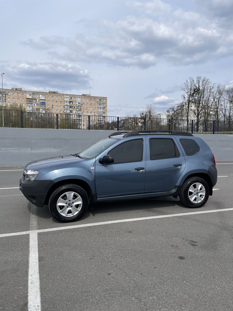 Dacia duster 2011 1.5д 4х4