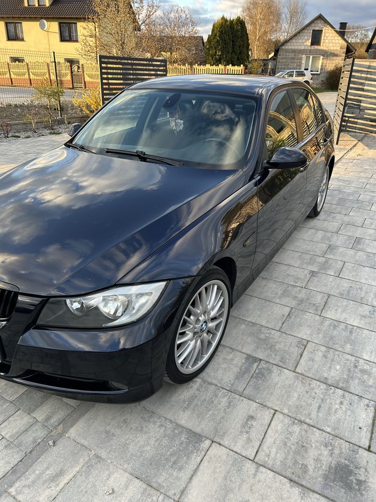 Bmw e90 2007r 320d