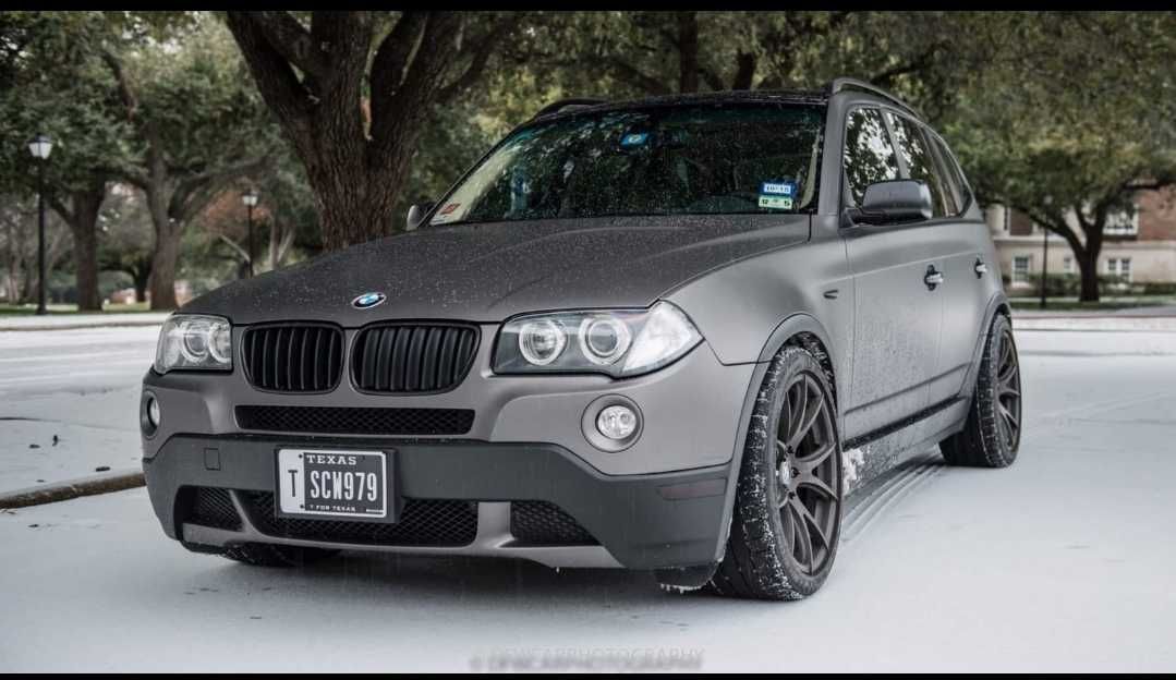 Grelha frontal BMW E83