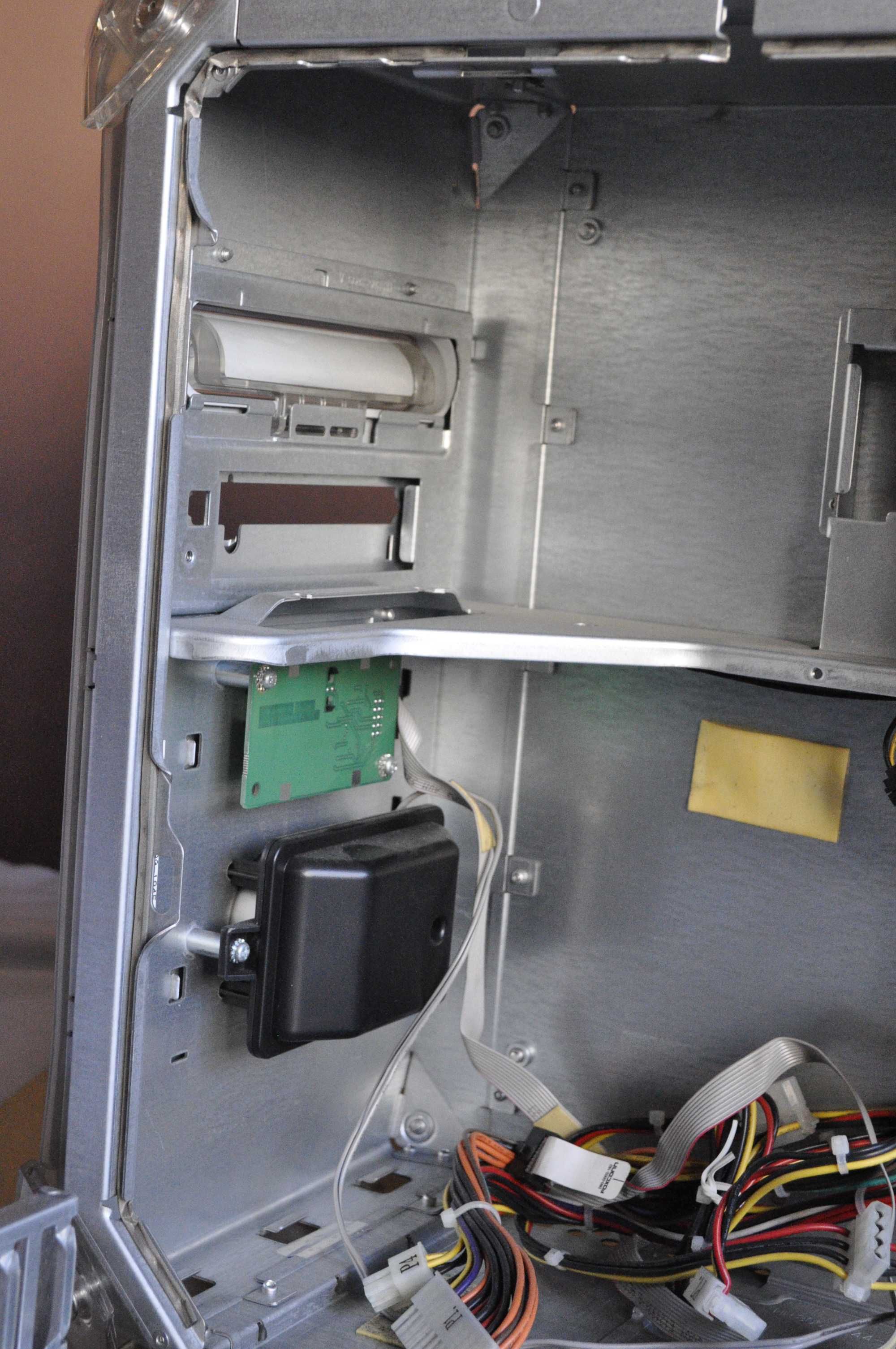 Caixa de Apple Power Mac G4 Quicksilver com fonte de alimentação