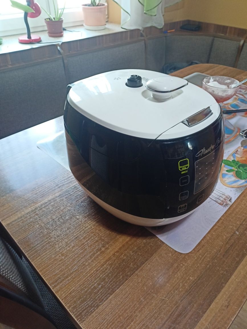 Multicooker Mastero Gusto 2