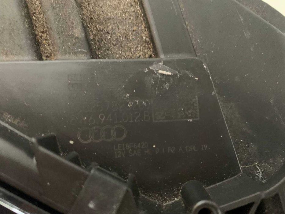 Prawa Lampa Reflektor Audi a5 8w6 lift zwykły led USA