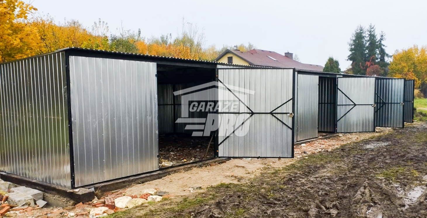 GARAŻ BLASZANY RZĄD 17,5m x 5m - spad tył 4x Brama ocynk  GP239