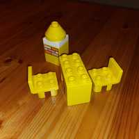Lego Duplo stół krzesła lampa żółty
