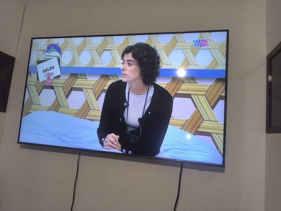 Vendo TV Smart super bem estimada e em plenas condições por 350€