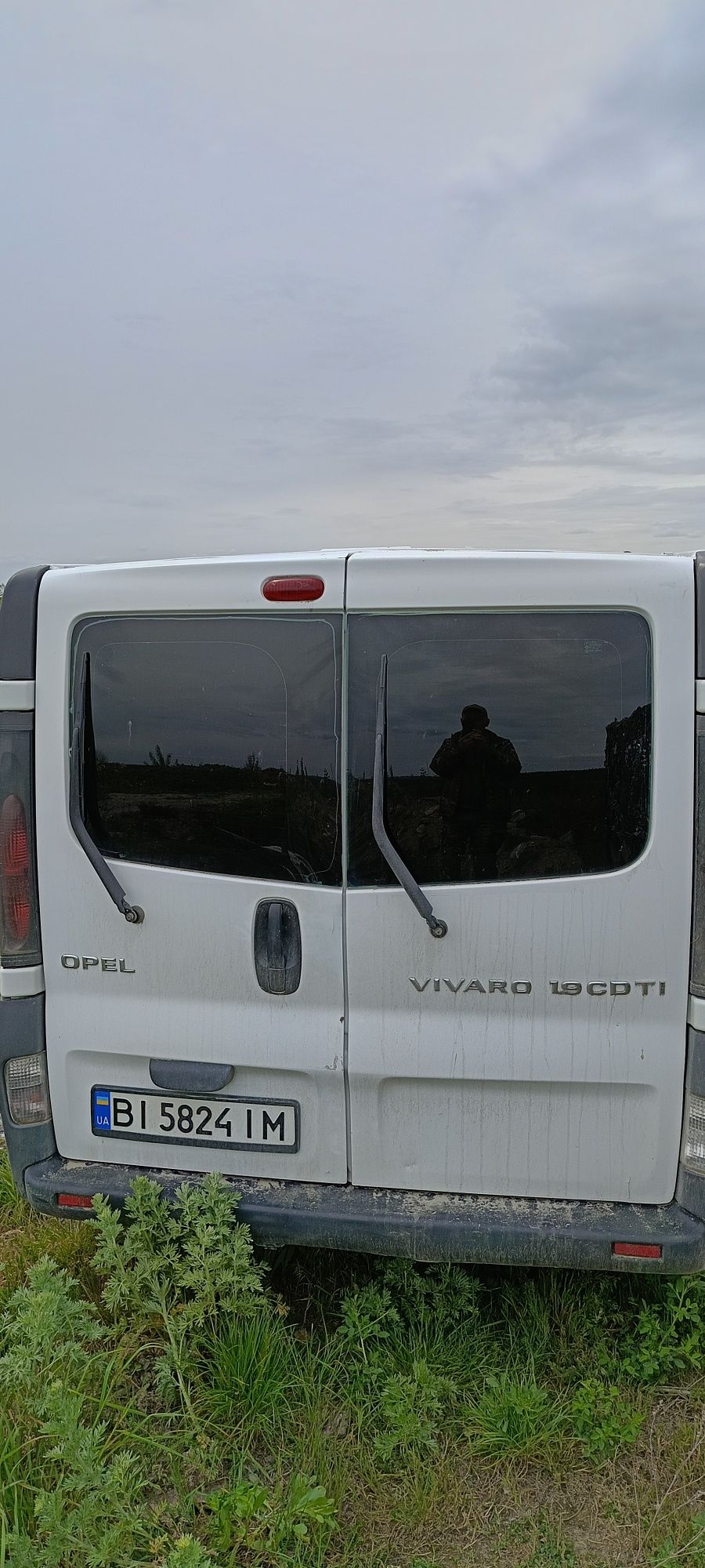 Opel vivaro 2004