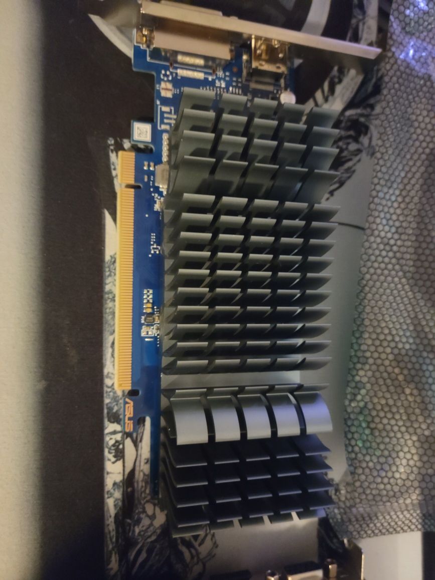 GT  1030   DDR5.