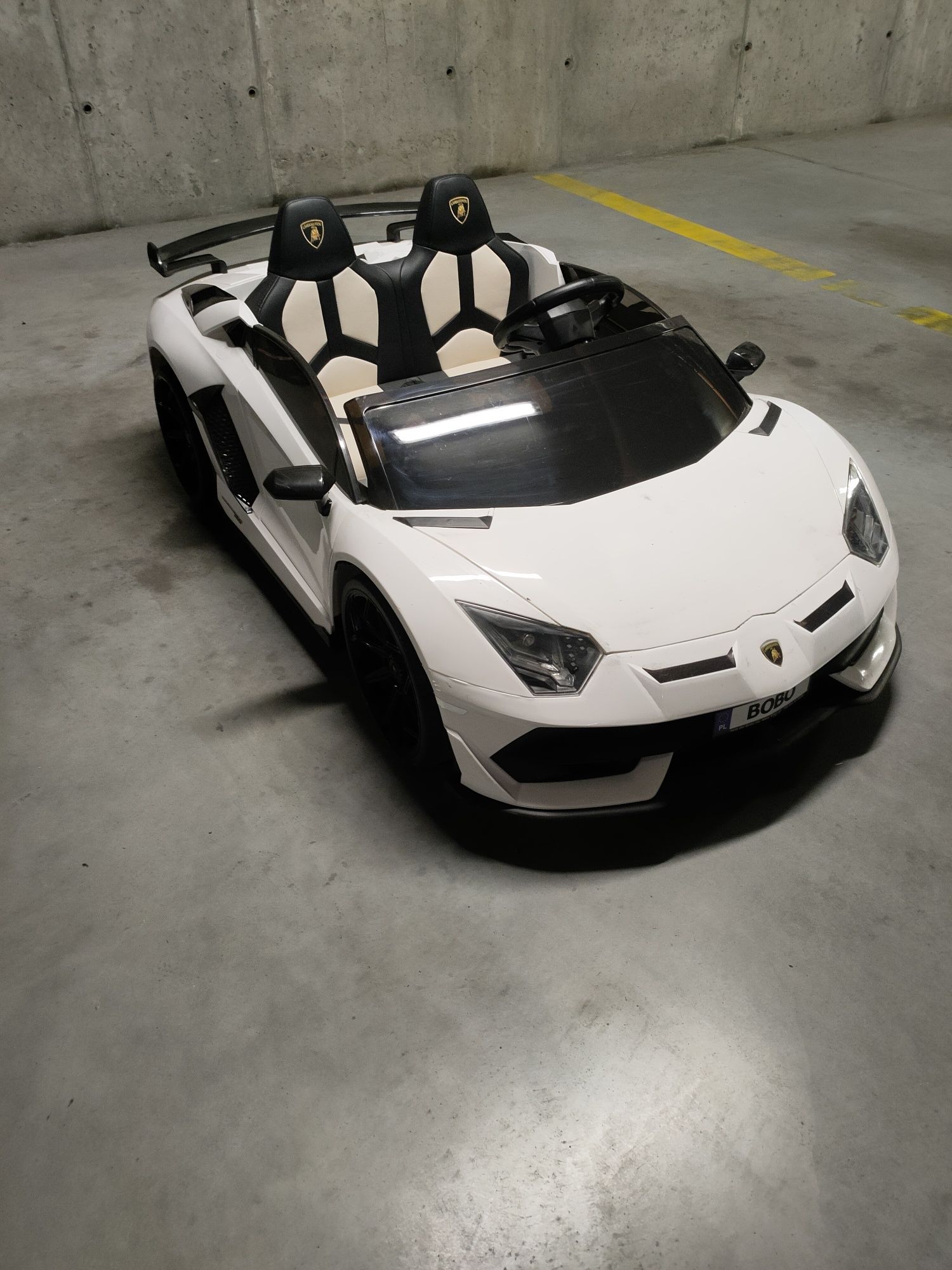 Lamborghini Aventador zdalnie sterowany z funkcją drift