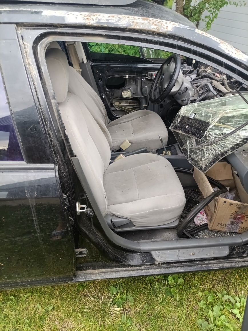 Geely  mk   запчастини