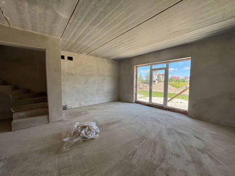 Продаю Дуплекс у Крихівцях біля садочку “Ковчег”