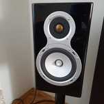 Monitor Audio Gold GS10 Piano Black .