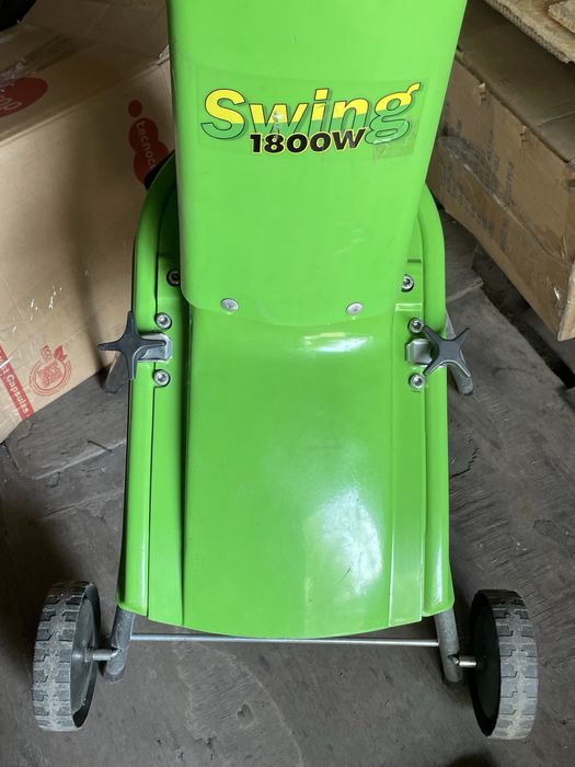 Подрібнювач гілок  Swing  1800 W